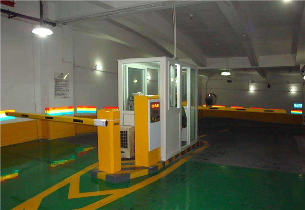 停車場智能化遇新挑戰(zhàn)，《中國公路網(wǎng)》提出：關(guān)注智能停車場市場